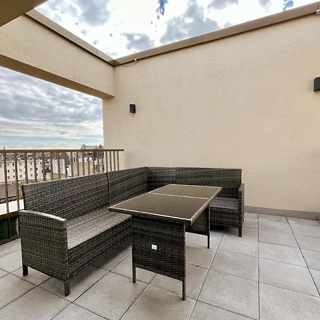 Penthouse Rhein-main 公寓